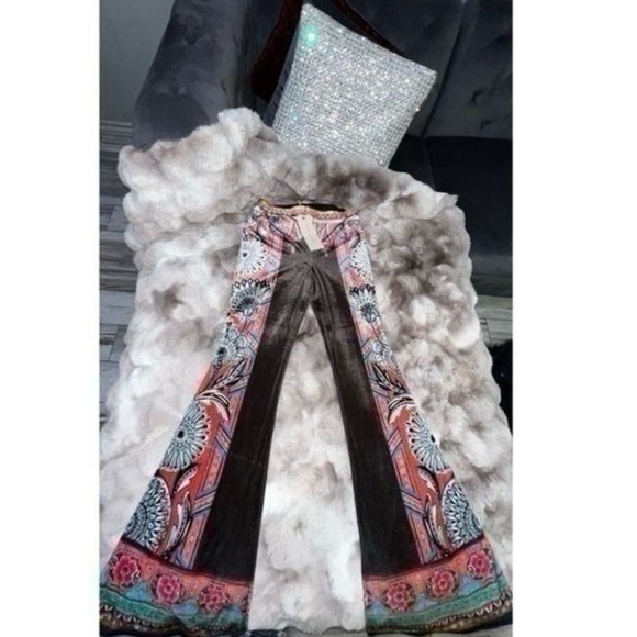 NWT Peach Puff Multicolor Geometric Boho Long Wide Leg Flare Pants Size Medium - Picture 8 of 12